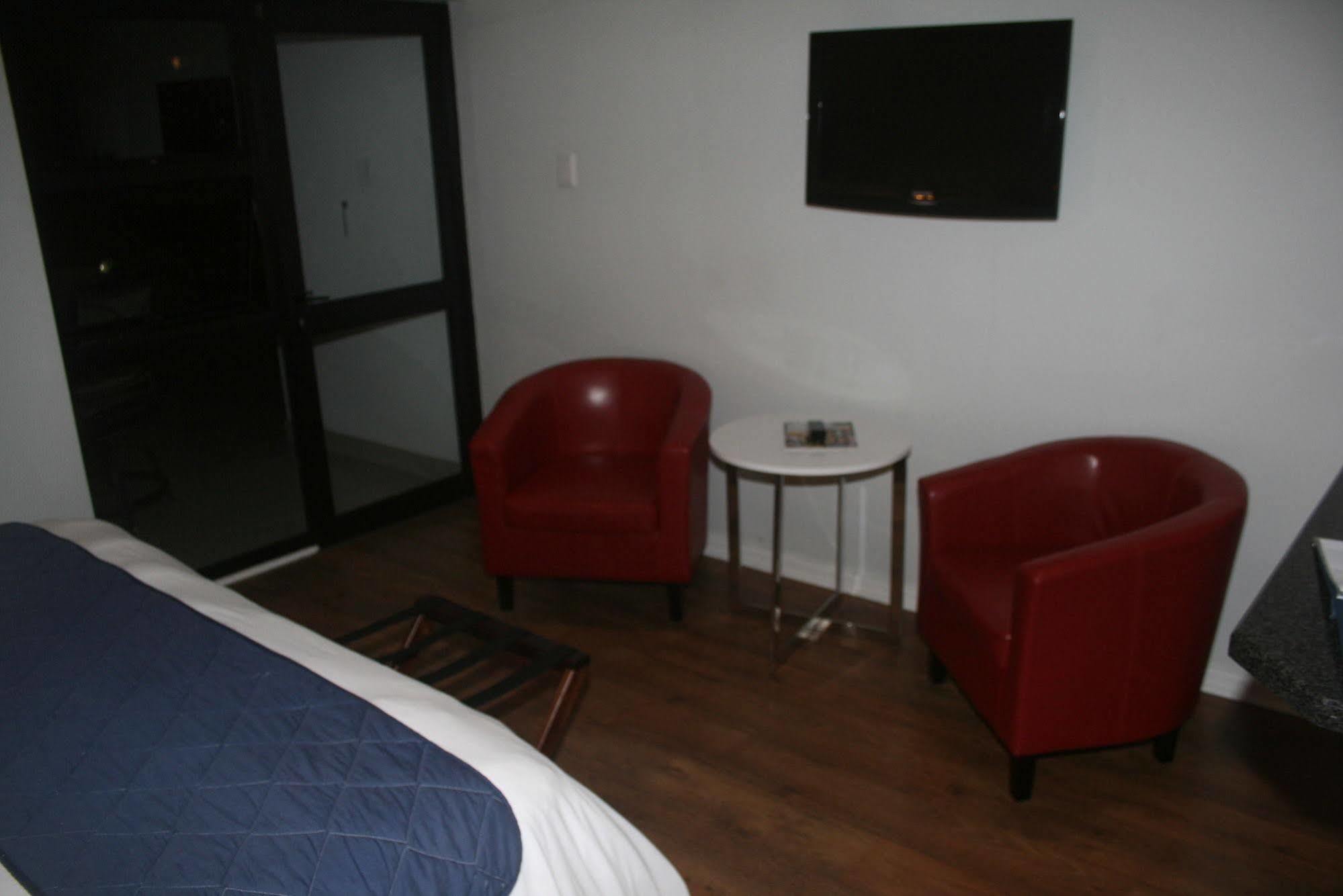 Ahoy Boutique Guest House Port Elizabeth Buitenkant foto